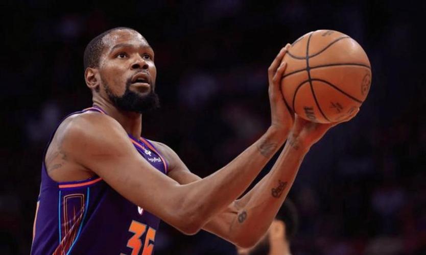 杜兰特：全队有22次失误 如果只有12次那我7次情况会好一点