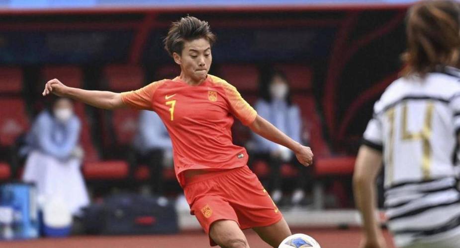 中国女足vs澳大利亚：王霜停赛，张琳艳、乌日古木拉、邵子钦先发