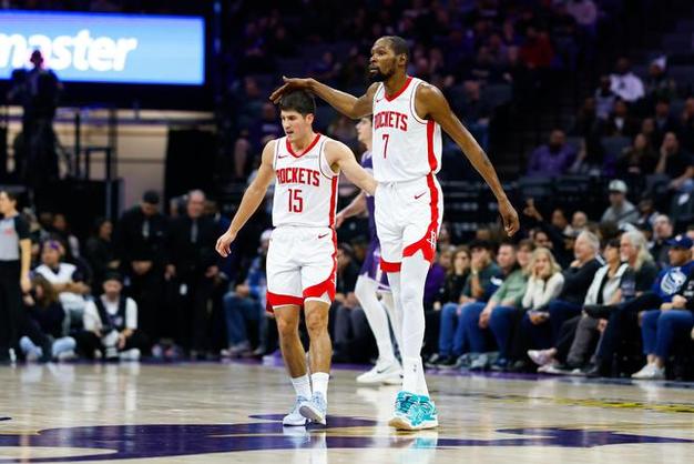 乌度卡终于悟了！谢泼德首发&KD减少控运 申京当保姆全队才更高效