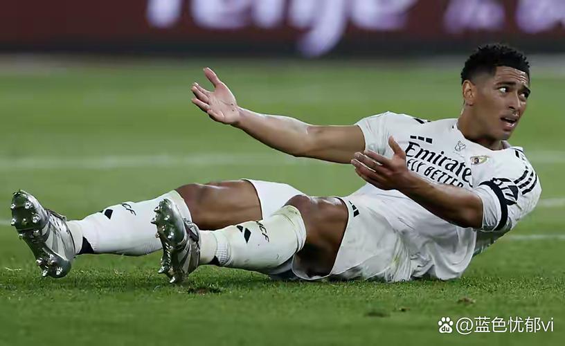 逆天！队报：皇马还检查错了卡马文加的伤脚踝，球员最后伤缺两周